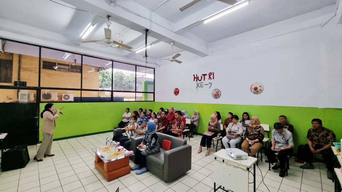 ubm, PkM, Ilmu komunikasi