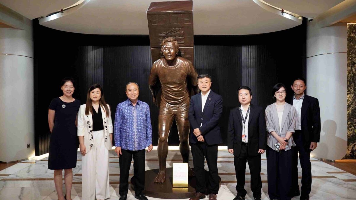 Universitas Bunda Mulia dan Tsinghua University di Alfa Gallery