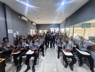 Program Studi Manajemen Universitas Bunda Mulia Gelar Pengabdian kepada Masyarakat “Service Excellence for Crew (Driver & Helper)” bersama PT. WEHA Transportasi Indonesia Tbk