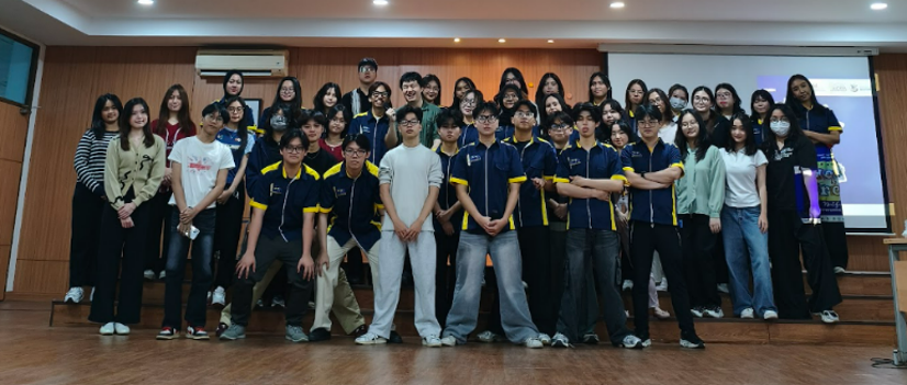 Melangkah Bersama dan Bertumbuh Lebih Jauh Melalui XCM Meet and Greet 2026 untuk Bangun Jiwa Organisasi Mahasiswa Manajemen