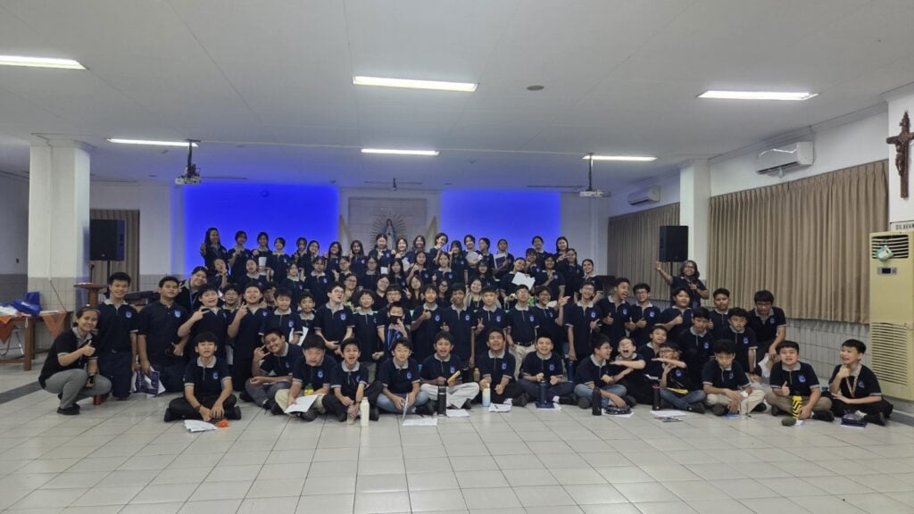 Pengabdian Kepada Masyarakat UBM x SMP Regina Pacis Jakarta