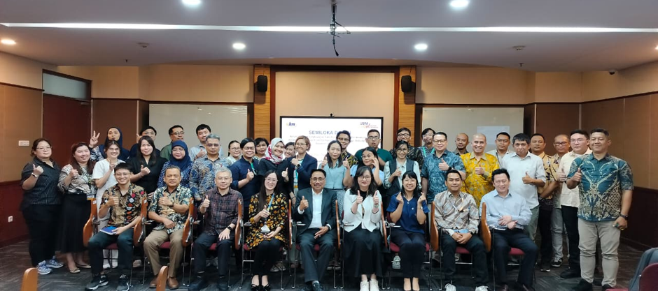 Peran Dosen dalam Menghadapi Transformasi Pendidikan Tinggi, Industri, dan Ekonomi di Era Digital